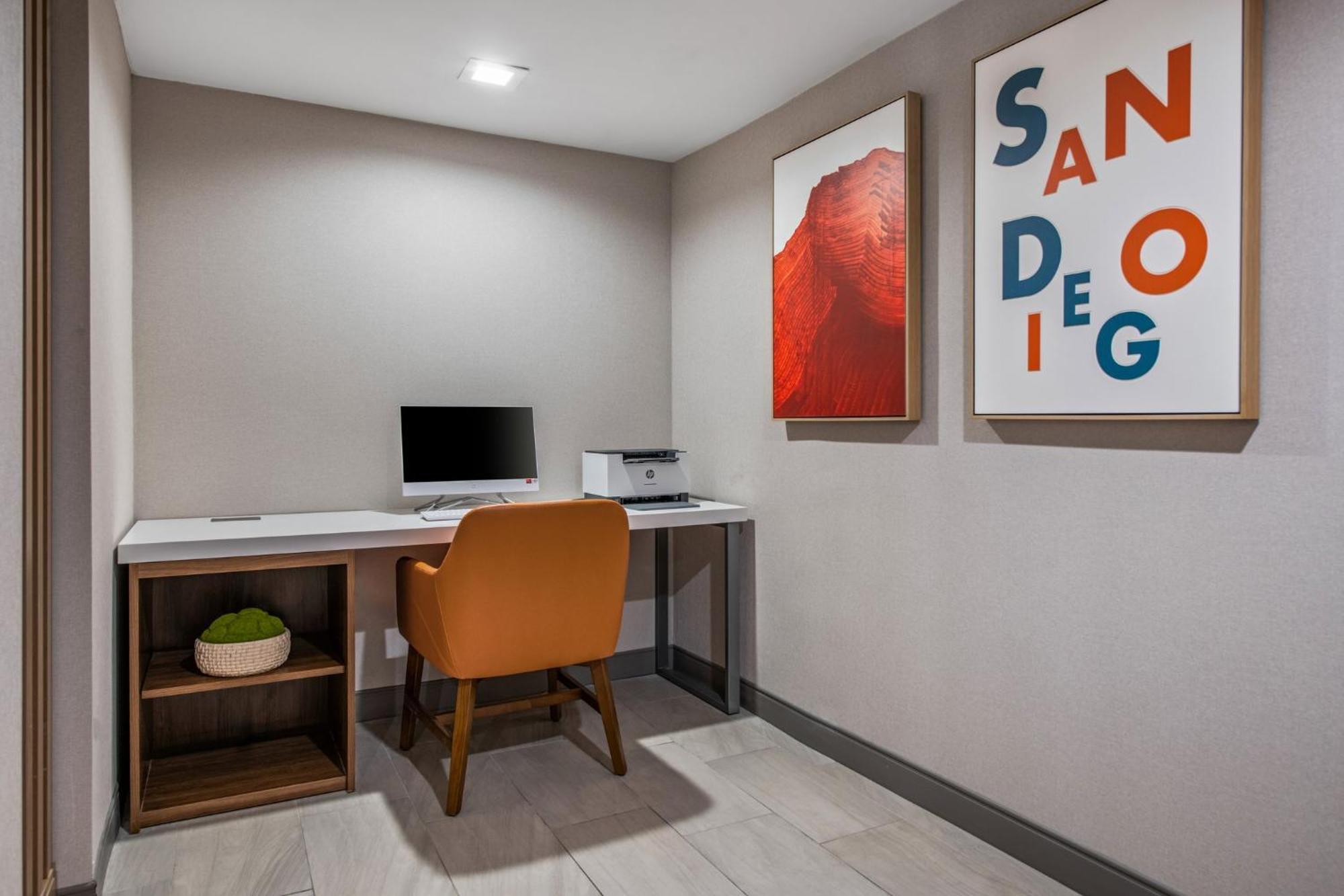 Express - Sorrento Valley By Ihg 2*